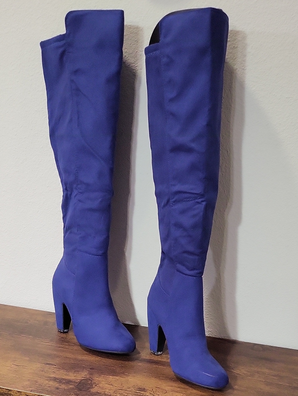 Leila Stone Royal Blue Faux Suede Over the Knee Boots Heeled Size 8.5 w/ Box